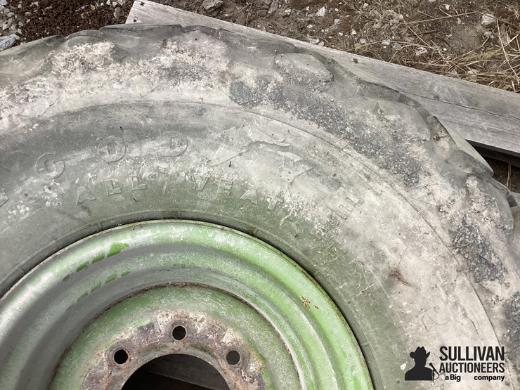 18.4-16-tire-&-rim-image-10