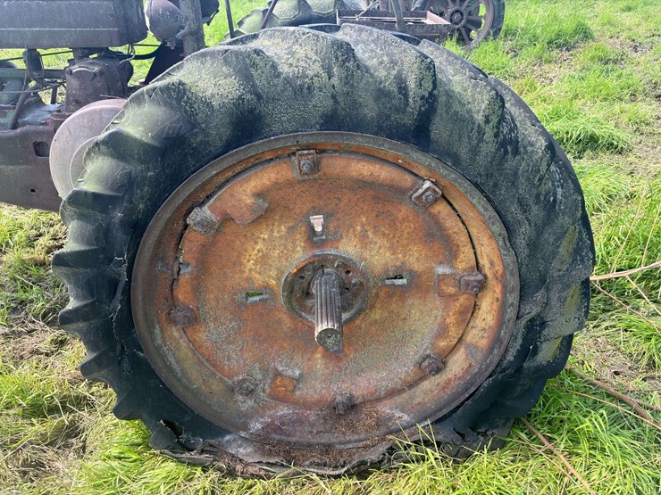 john-deere-model-a-image-22
