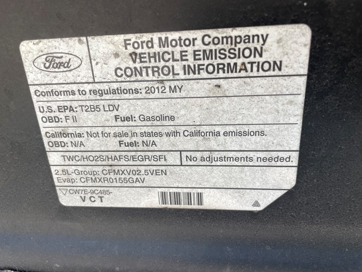 #6296-•-2010-ford-fusion-se-sedan-(has-wi-title)-image-34