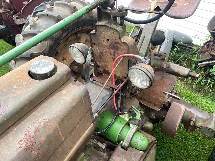 #6672-•-1942-john-deere-tractor-image-22
