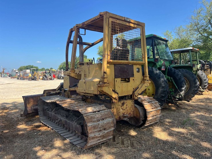 komatsu-d31p-17-image-2