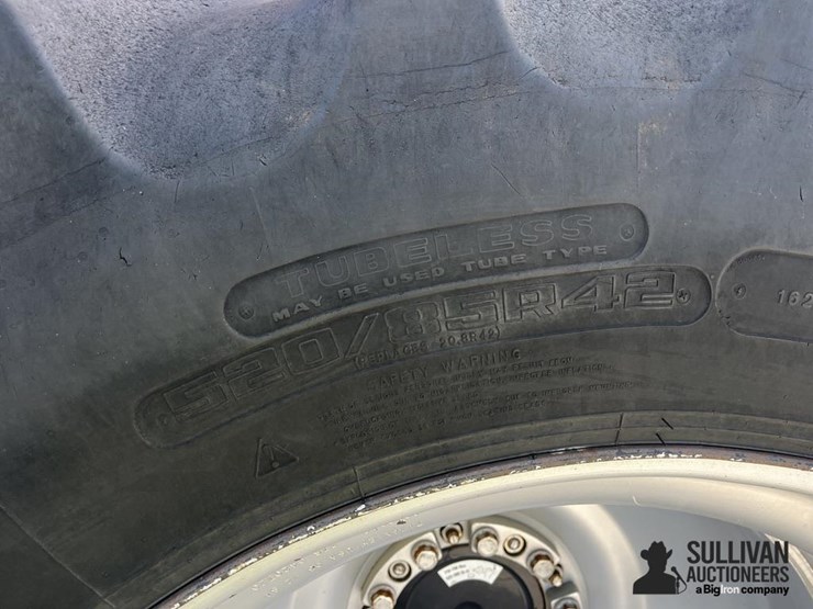 2010-case-ih-8120-image-18