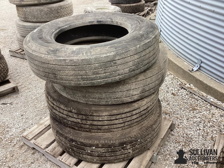 11r24.5-tires-image-8