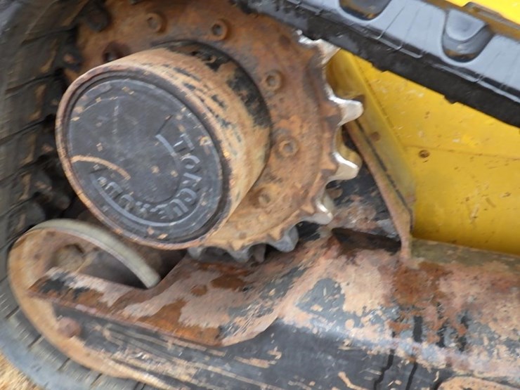 john-deere-319dt-skid-steer-tracked-loader-image-35