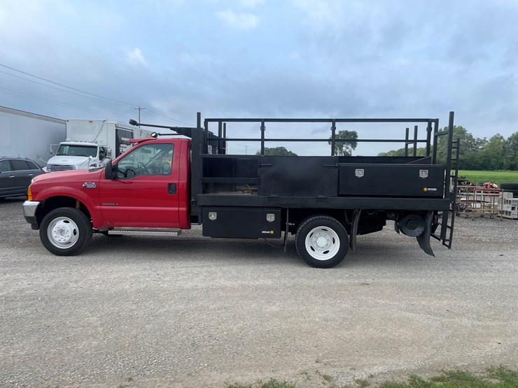 2001-ford-f550-image-8