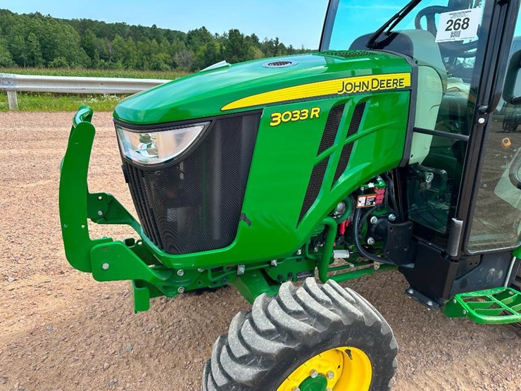 2018-john-deere-3033r-image-22