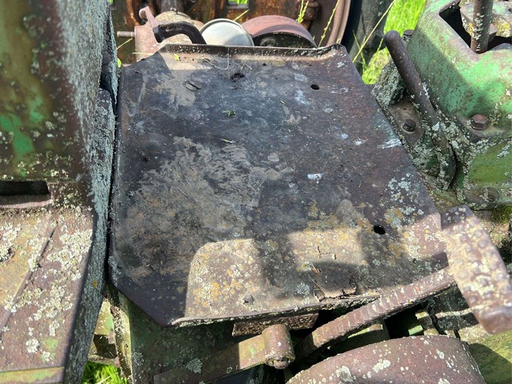 john-deere-model-b-image-44