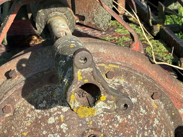 co-op-tractor-image-66