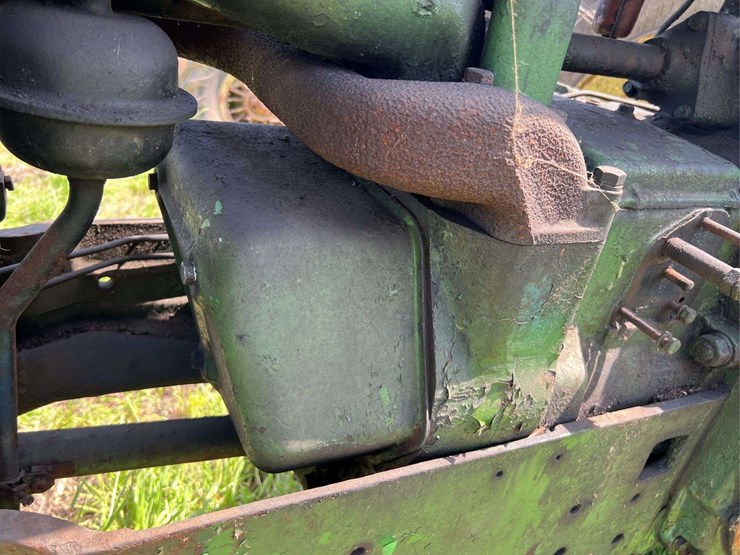 john-deere-70-image-44