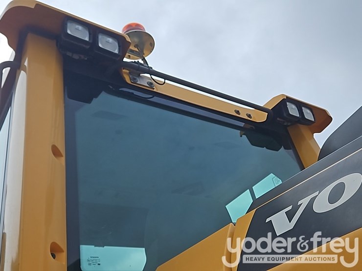 2019-volvo-l60h-image-22