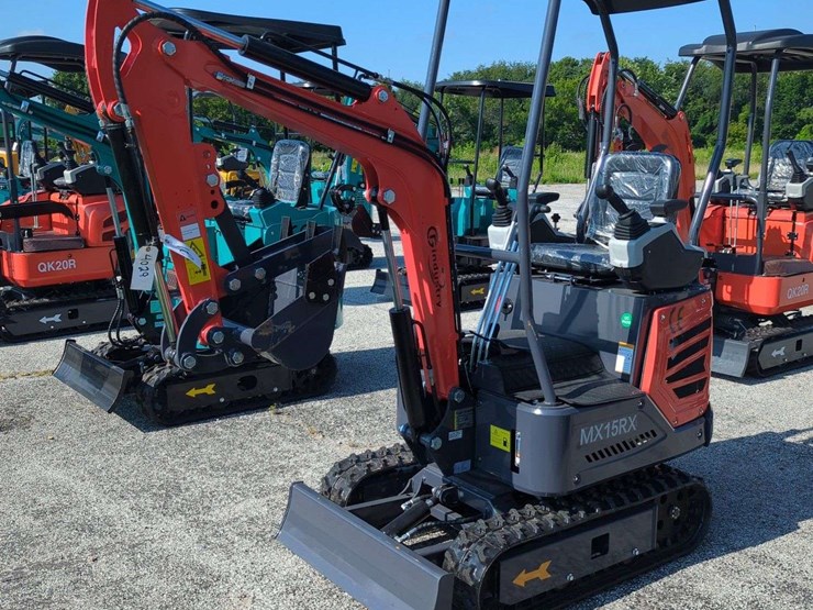 cfg-industrial-mini-excavator---mx15rx---(2025)-image-1