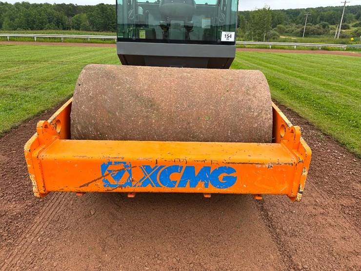 2018-xcmg-cv83pd-image-22