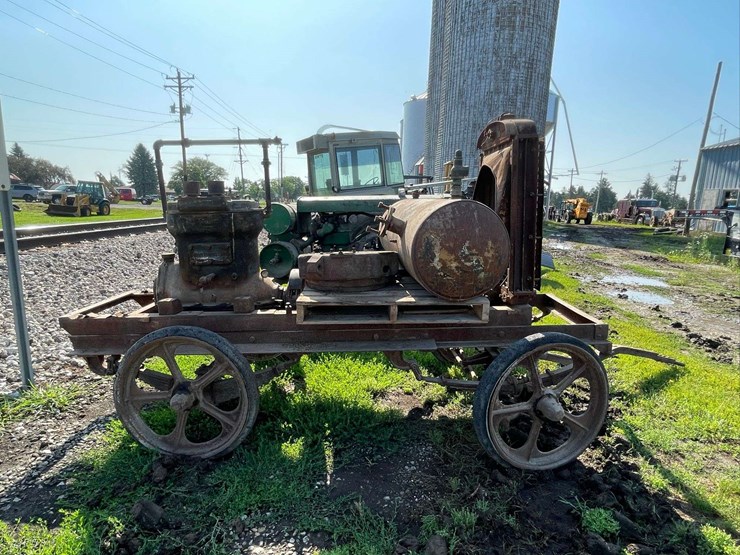 worthington-air-compressor-unit-on-highway-cart-image-6