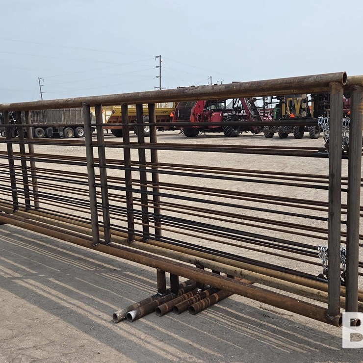 24' Free Standing Panels (BID PER UNIT)