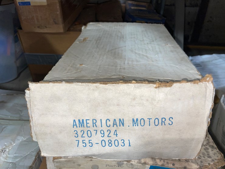 #2099-•-new-nos-and-used-dealership-car-parts-(pr8)-image-32