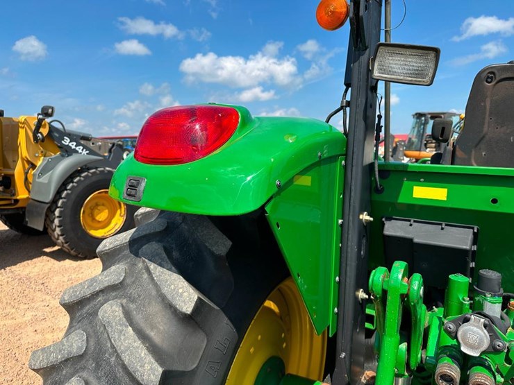 2007-john-deere-6215-image-22