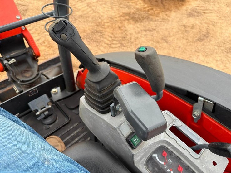 2021-kubota-kx71-3-image-52