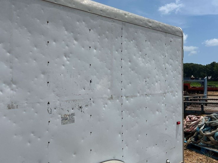 2007-wells-82"-x-16'-t/a-enclosed-trailer-image-12