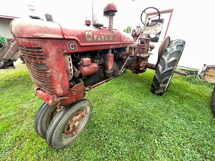 #6671-•-1946-ih-farmall-tractor-image-24