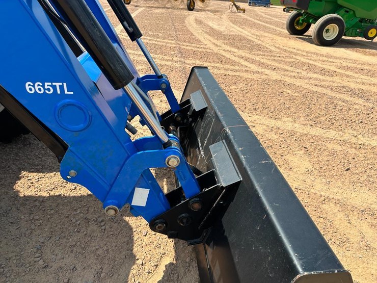 2016-new-holland-t4.120-image-41