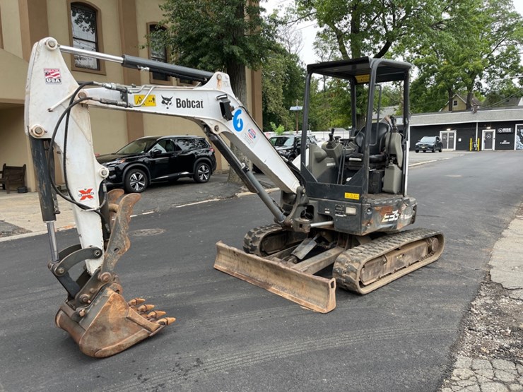 2020-bobcat-e35-image-1