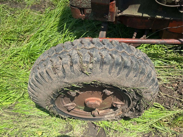 ji-case-tractor-image-30