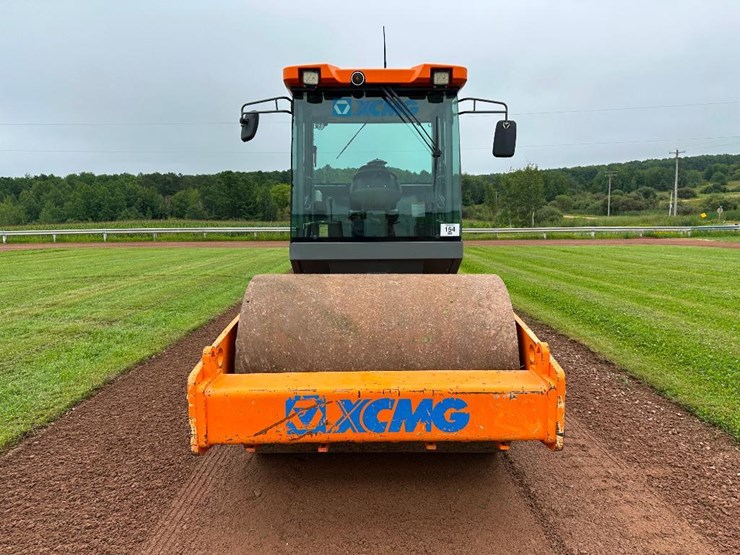 2018-xcmg-cv83pd-image-2