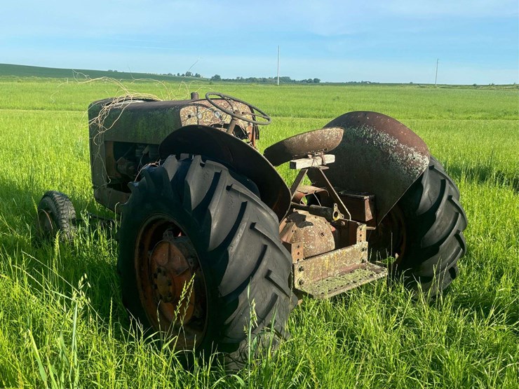co-op-tractor-image-3