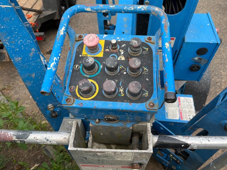 2011-genie-tz34/20-image-13