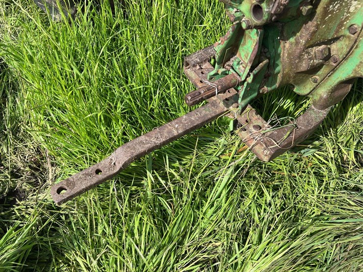 john-deere-model-b-image-38