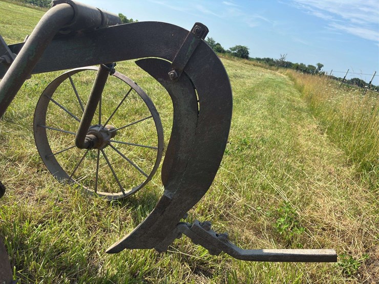 john-deere-subsoiler-image-24