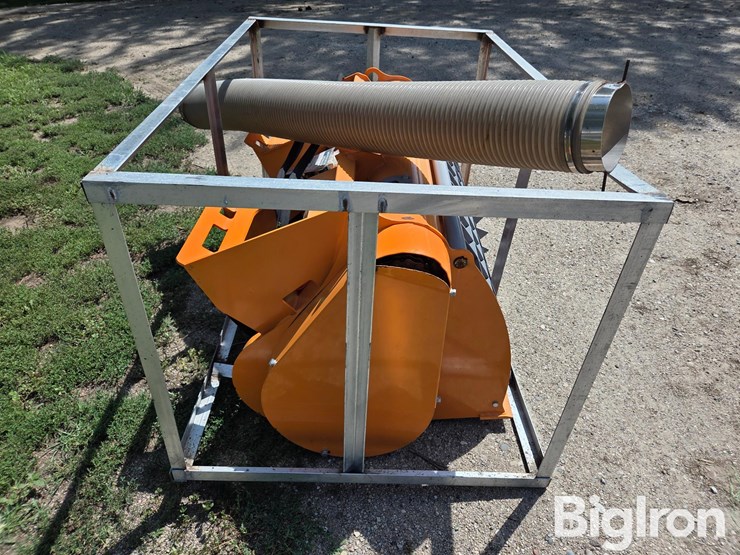 2024-land-honor-dcm-11-250g-double-discharge-concrete-mixer-attachment-image-4