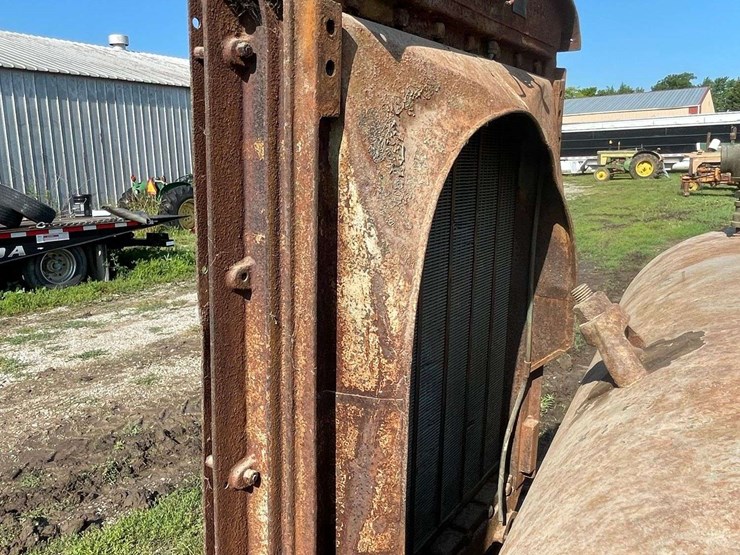 worthington-air-compressor-unit-on-highway-cart-image-34