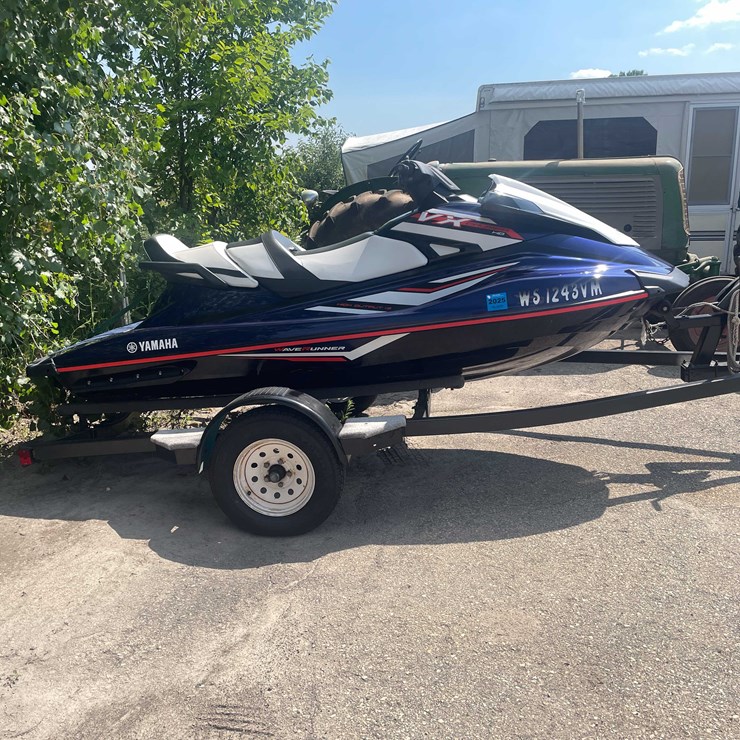 #1352 • 2019 Yamaha VX Cruiser HQ (Has WI Title) (OF)