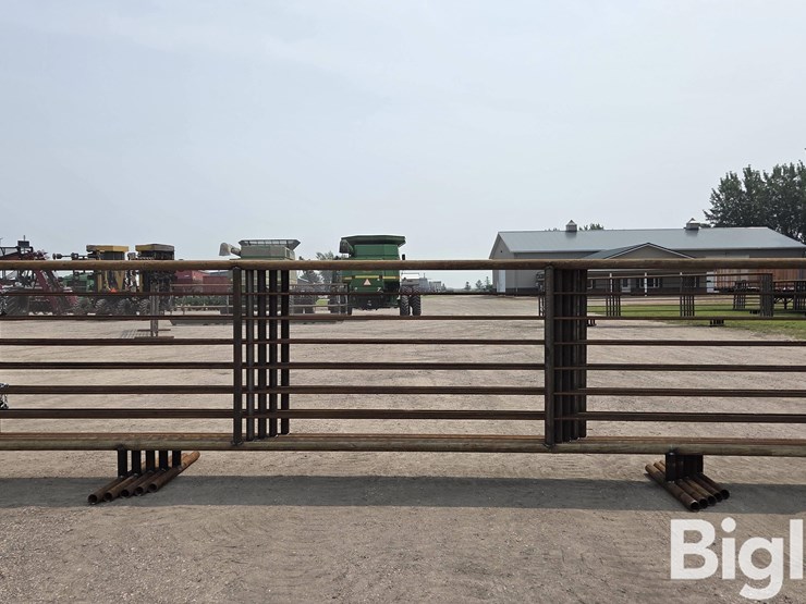 24'-free-standing-panels-(bid-per-unit)-image-2