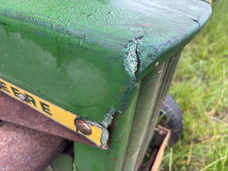 john-deere-110-image-11