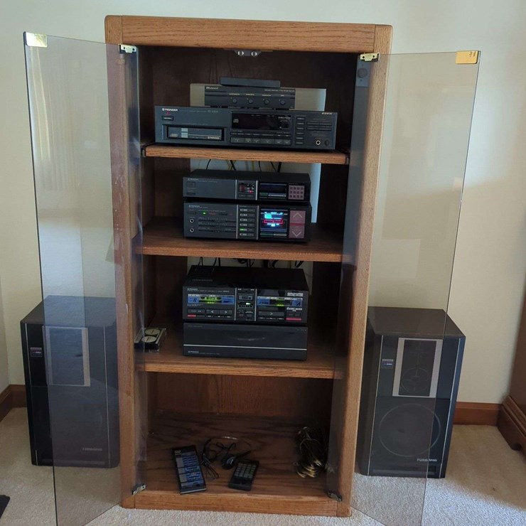Vintage Pioneer Complete Audio System Lot - Receiver/TurnTable/CD/Tape/Tuner and Speakers with Cabinet