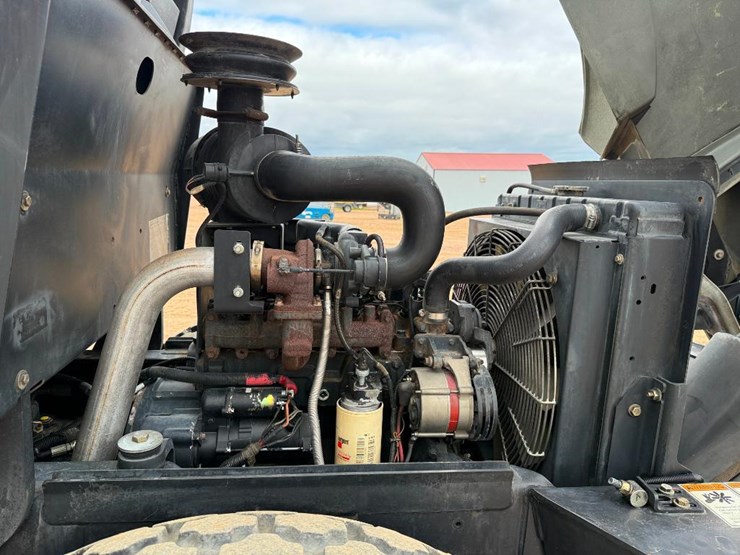 2002-ingersoll-rand-sd70d-image-33