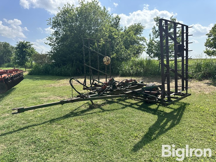 unverferth-mccurdy-harogator-image-1