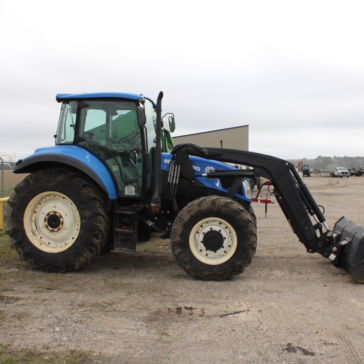 2015 NEW HOLLAND T5.105