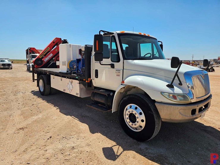 2003-international-durastar-4300-image-1