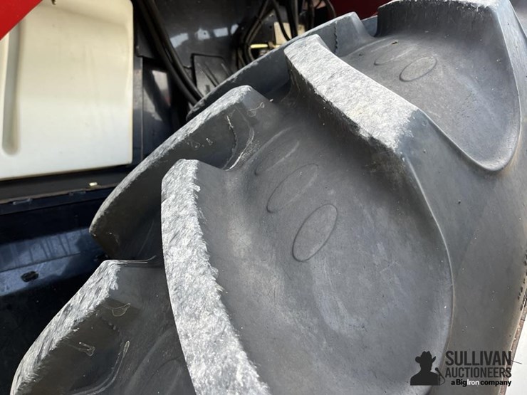 2010-case-ih-8120-image-20