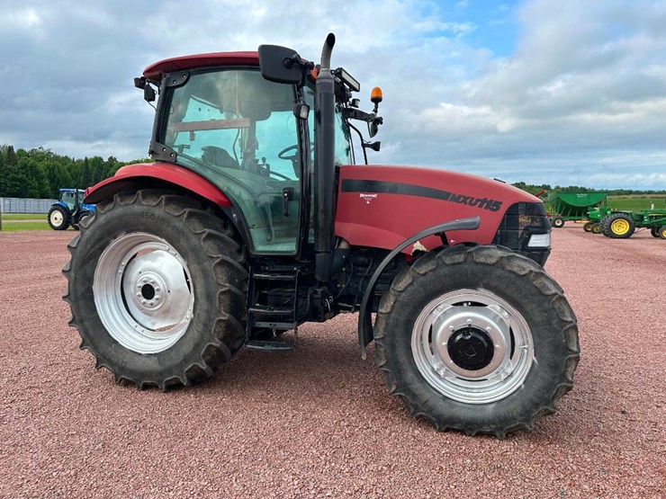 2006-case-ih-mxu115-image-3