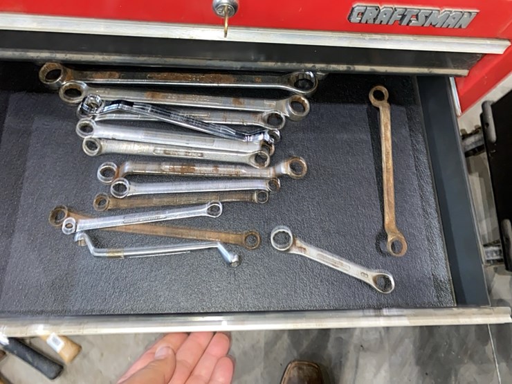 craftsman-tool-box-with-tools-image-8