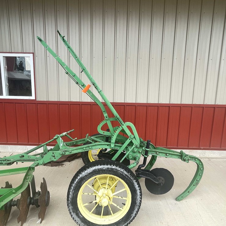 JOHN DEERE 583