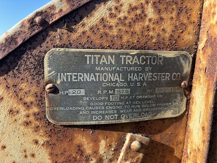 mccormick-deering-titan-10-20-image-77