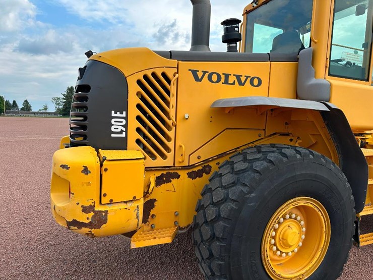 2006-volvo-l90e-image-19