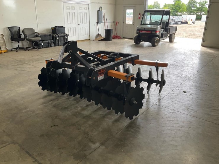 #1408-•-unused-landhonor-3-point-disc-harrow-attachment-image-2