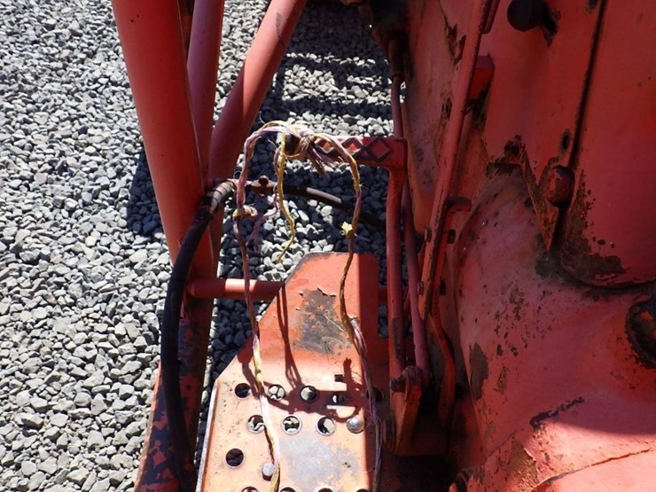 allis-chalmers-tractor-loader-image-26