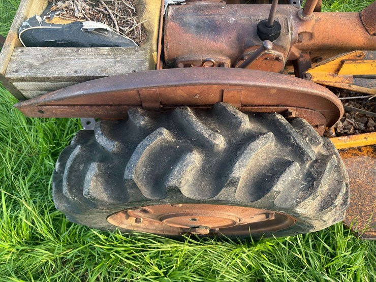 allis-chalmers-b-image-39